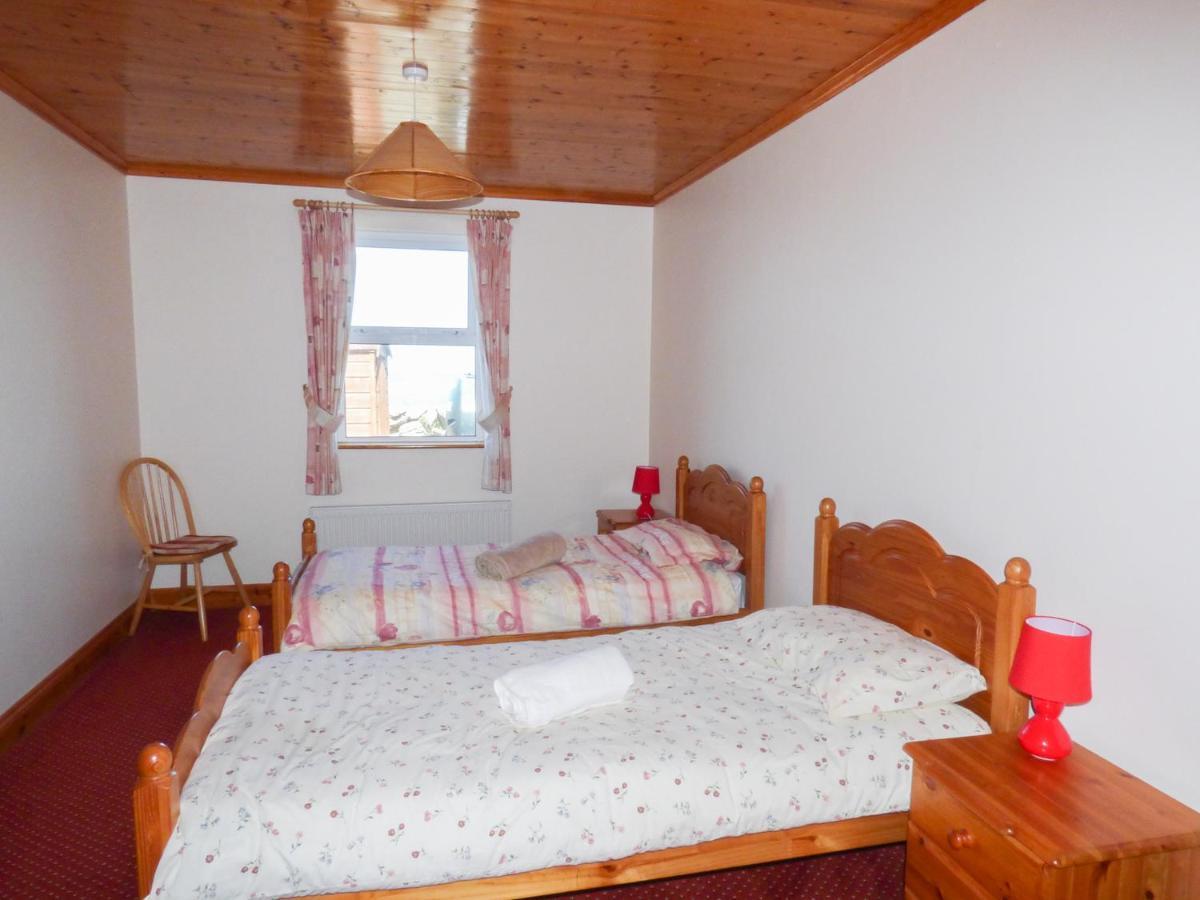 Seaview Cottage Баливоган Екстериор снимка