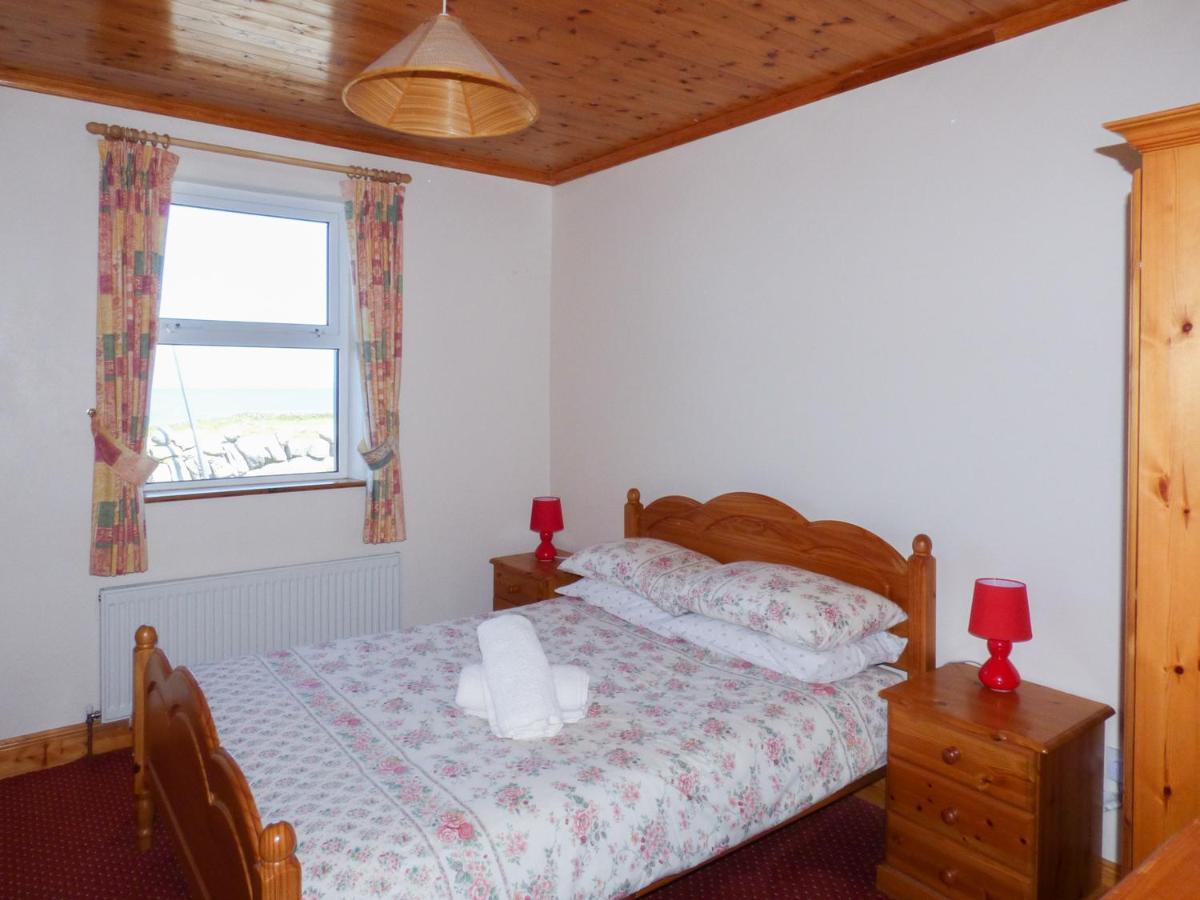 Seaview Cottage Баливоган Екстериор снимка